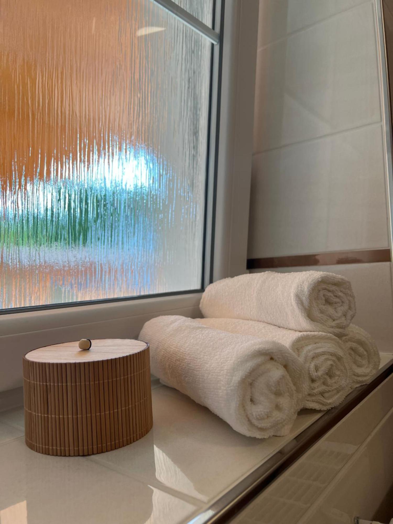 Apartman Elen - 6 Luzek, 86 M2 Decin Extérieur photo